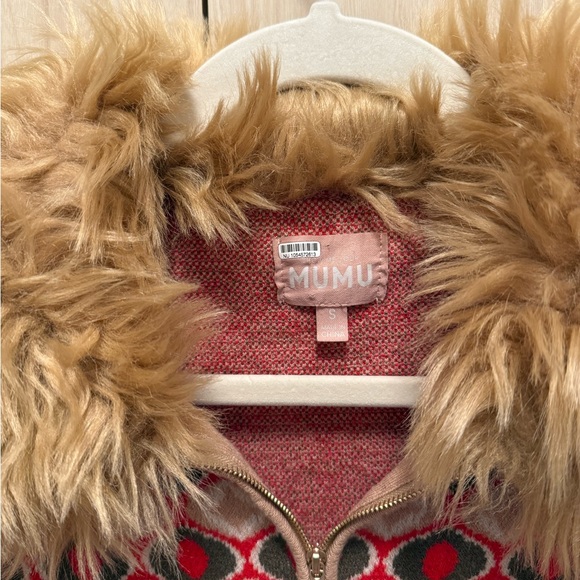 SHOW ME YOUR MUMU
ZERMATT ZIP UP - Picture 4 of 5